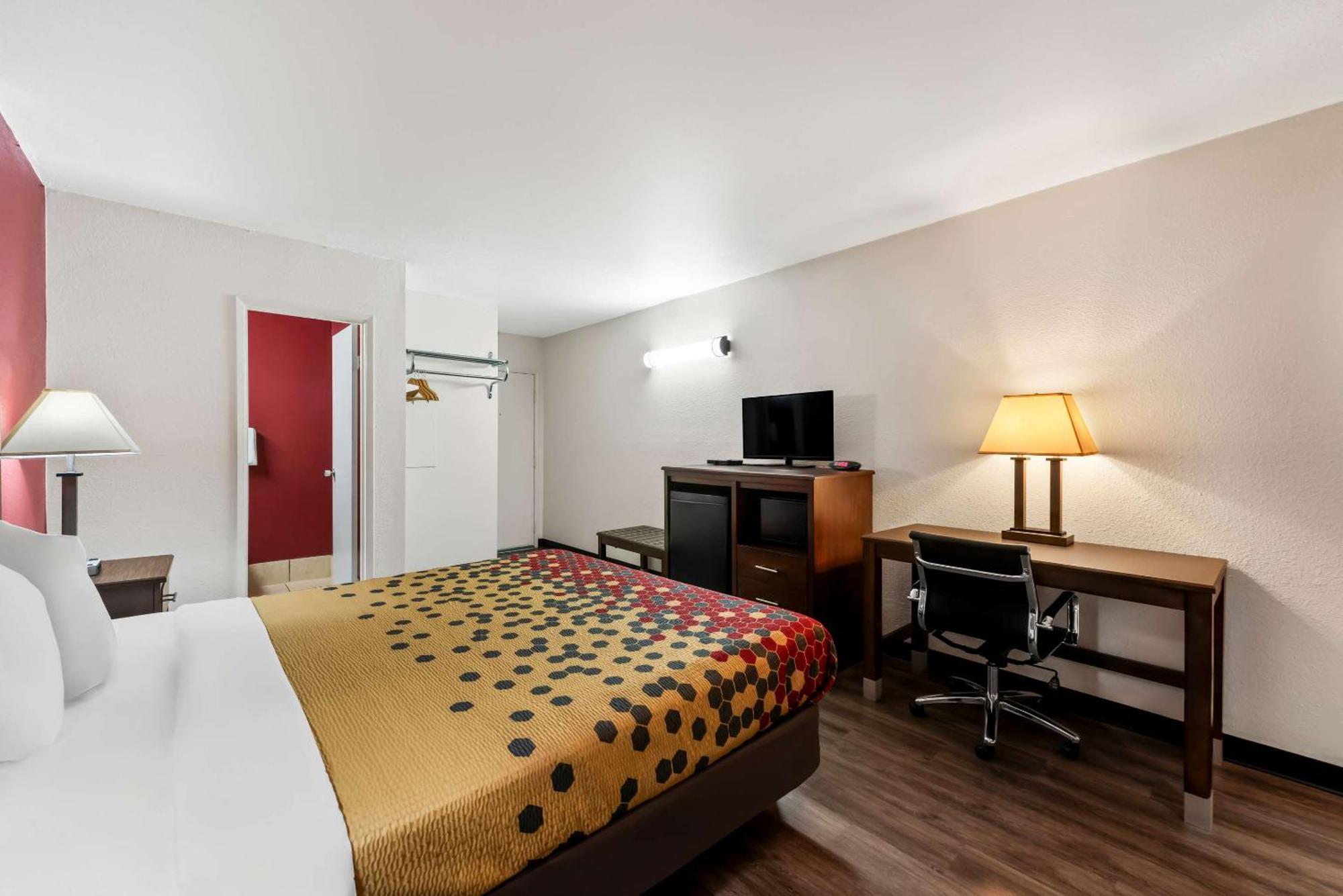Econo Lodge Fallon Naval Air Station Area Экстерьер фото